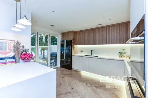 Villa zum Verkauf in The Springs, Dubai, VAE 3 Schlafzimmer, 228 m2 Nr. 649662 - Foto 3
