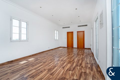 Lakás itt: Dubai Investment Park, EAE, 4 hálószoba, 452 m², azonosító: 667500 - fénykép 3