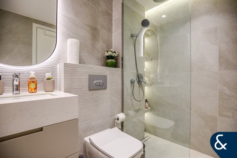 Βίλα σε Dubai, ΗΑΕ 4 υπνοδωμάτια, 244 τ.μ. Αρ. 667499 - φωτογραφία 13