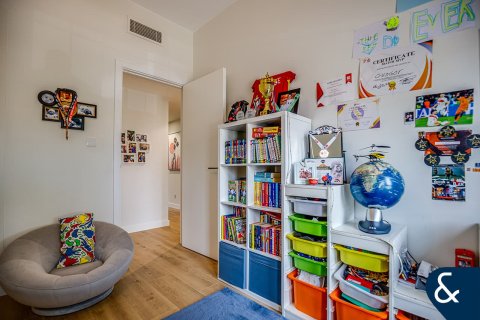 Βίλα σε Dubai, ΗΑΕ 4 υπνοδωμάτια, 244 τ.μ. Αρ. 667499 - φωτογραφία 15