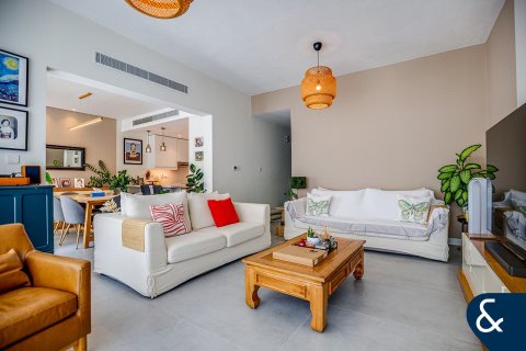 Βίλα σε Dubai, ΗΑΕ 4 υπνοδωμάτια, 244 τ.μ. Αρ. 667499 - φωτογραφία 4