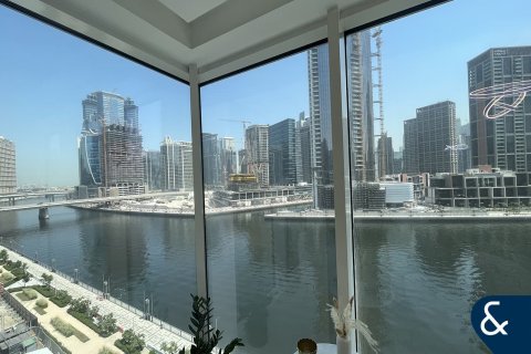 Apartemen di Business Bay, Dubai, UEA 1 kamar tidur, 83 m2 nomor 667502 - foto 7
