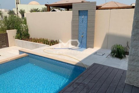 Vila na Saadiyat Island, Abu Dhabi, SAE 5 ložnice, 581 m² Č.: 554615 - fotografie 5