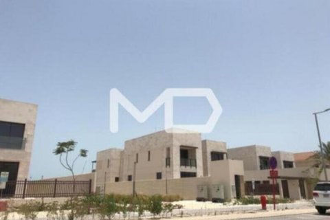 Vila na Saadiyat Island, Abu Dhabi, SAE 7 ložnice, 1950 m² Č.: 554613 - fotografie 12