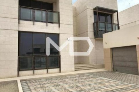 Vila na Saadiyat Island, Abu Dhabi, SAE 7 ložnice, 1950 m² Č.: 554613 - fotografie 8