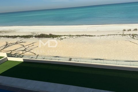 Vila na Saadiyat Island, Abu Dhabi, SAE 7 ložnice, 936 m² Č.: 554612 - fotografie 2