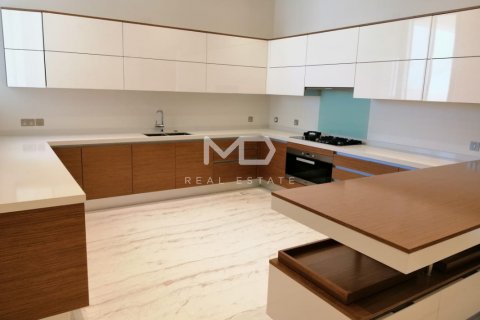 Vila na Saadiyat Island, Abu Dhabi, SAE 7 ložnice, 936 m² Č.: 554612 - fotografie 8