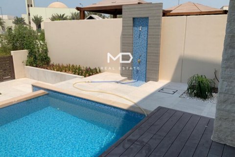 Villa til salgs i Saadiyat Island, Abu Dhabi, Emiratene 5 soverom, 498 kvm Nr. 554610 - Foto 27