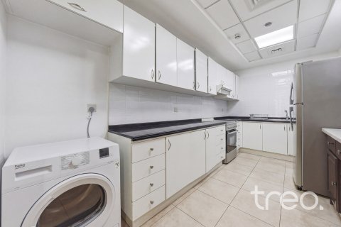 Huoneisto Dubai Sports City, Arabiemiraatit 2 makuuhuonetta, 126.63 m2 № 753722 - kuva 11