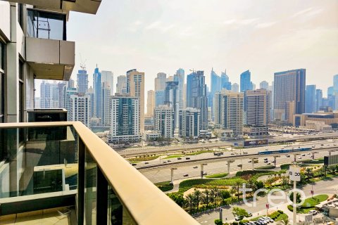 Jumeirah Lake Towers, Dubai, संयुक्त अरब अमीरात में अपार्टमेंट, 1 बेडरूम, 92.07 वर्ग मीटर, संख्या 753720 - फ़ोटो 15