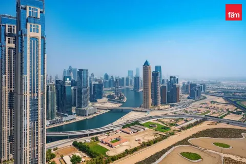 Apartment sa Business Bay, Dubai, UAE 2 silid-tulugan, 100.1 sq.m. № 610419 - larawan 1