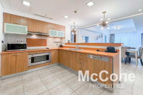 Apartament në Palm Jumeirah, Dubai, Emiratet e Bashkuara Arabe 2 dhoma gjumi, 173.73 m2. № 587383 - Foto 4