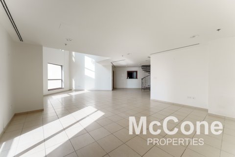 Byt v Jumeirah Beach Residence, Dubai, SAE 4 ložnice, 317.17 m² Č.: 587389 - fotografie 1
