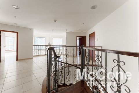 Byt v Jumeirah Beach Residence, Dubai, SAE 4 ložnice, 317.17 m² Č.: 587389 - fotografie 7