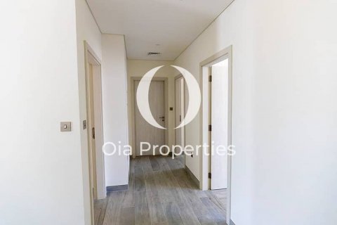 Vila na Yas Island, Abu Dhabi, SAE 4 ložnice, 315 m² Č.: 608773 - fotografie 1