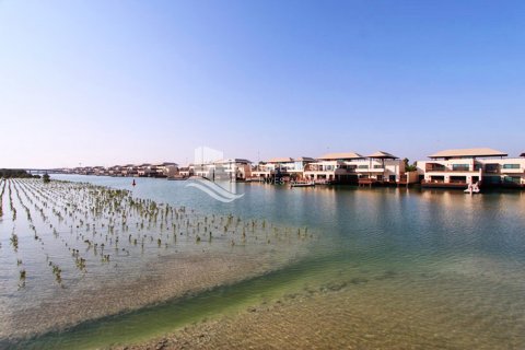 Willa na sprzedaż w Al Gurm, Abu Dhabi, ZEA 4 sypialnie, 1266 mkw., nr 716943 - zdjęcie 3
