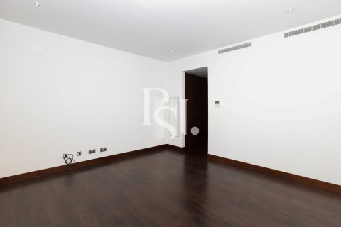 Willa na sprzedaż w Al Gurm, Abu Dhabi, ZEA 4 sypialnie, 1266 mkw., nr 716943 - zdjęcie 14