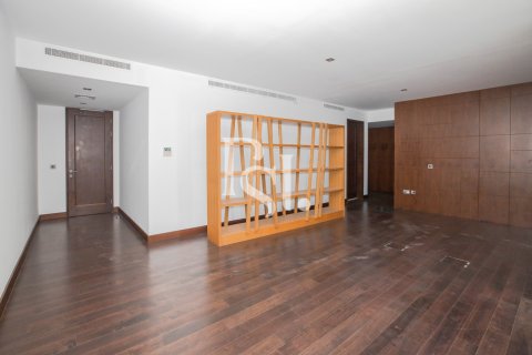 Willa na sprzedaż w Al Gurm, Abu Dhabi, ZEA 4 sypialnie, 1266 mkw., nr 716943 - zdjęcie 16