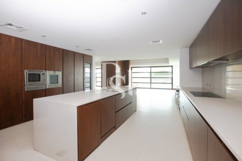 Willa na sprzedaż w Al Gurm, Abu Dhabi, ZEA 4 sypialnie, 1266 mkw., nr 716943 - zdjęcie 30