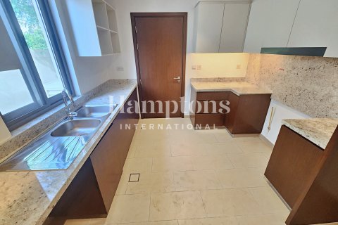 Villa sa Arabian Ranches 2, Dubai, UAE 4 silid-tulugan, 300.07669000 sq.m. № 583484 - larawan 3