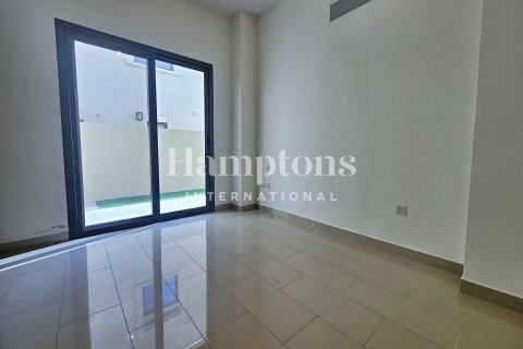 Villa sa Arabian Ranches 2, Dubai, UAE 4 silid-tulugan, 300.07669000 sq.m. № 583484 - larawan 8