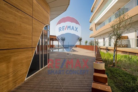 Huoneisto Saadiyat Island, Abu Dhabi, Arabiemiraatit 2 makuuhuonetta, 146.3 m2 № 532371 - kuva 13