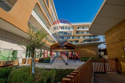 Huoneisto Saadiyat Island, Abu Dhabi, Arabiemiraatit 2 makuuhuonetta, 146.3 m2 № 532371 - kuva 10