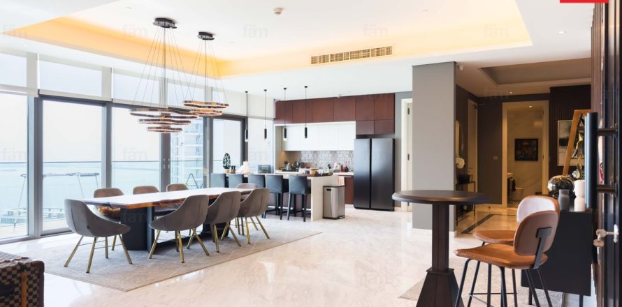 Penthaus u Dubai, UAE 384.2 m2, 4 spavaćih soba Br. 709975