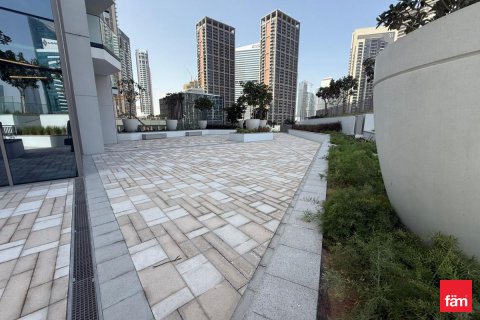 Lägenhet uthyres i Business Bay, Dubai, UAE 2 sovrum, 100.4 kvm Nr. 709978 - fotografi 16