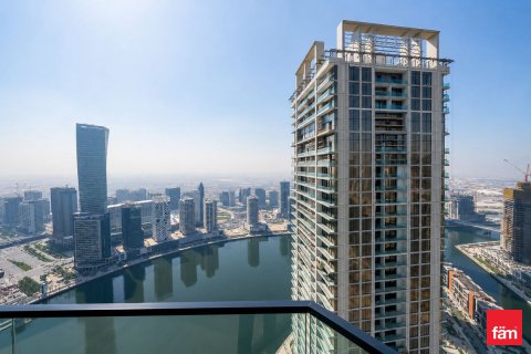 Apartment sa Business Bay, Dubai, UAE 2 silid-tulugan, 100.4 sq.m. № 709978