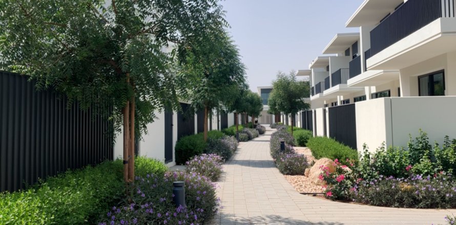 Townhouse sa The Valley, Dubai, UAE 4 silid-tulugan, 240 sq.m. № 720604