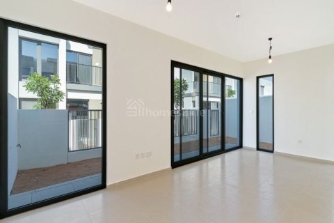 Vilë në Tilal Al Ghaf, Dubai, Emiratet e Bashkuara Arabe 4 dhoma gjumi, 219 m2. № 720600 - Foto 21