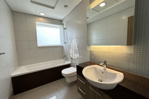 Apartament në Al Raha Beach, Abu Dhabi, Emiratet e Bashkuara Arabe 2 dhoma gjumi, 127.3 m2. № 557430 - Foto 15