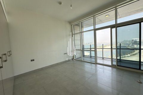 Byt v Al Raha Beach, Abu Dhabi, SAE 2 ložnice, 131.1 m² Č.: 557431 - fotografie 5