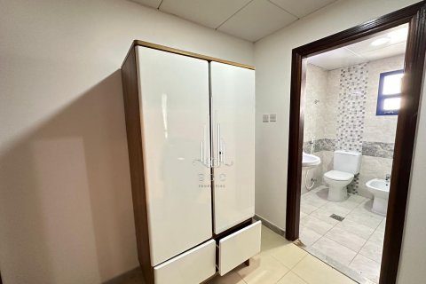 Üürile anda hoone asukohaga Al Khalidiya, Abu Dhabi, AÜE: 297.3 m² Nr 557415 - pilt 10