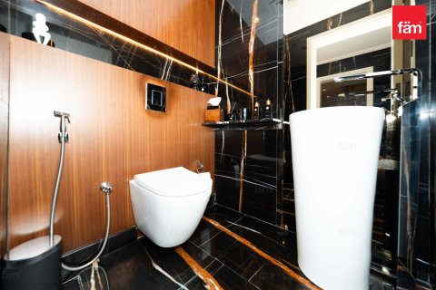 Villa til salgs i Dubai, Emiratene 5 soverom, 744.6 kvm Nr. 710091 - Foto 21