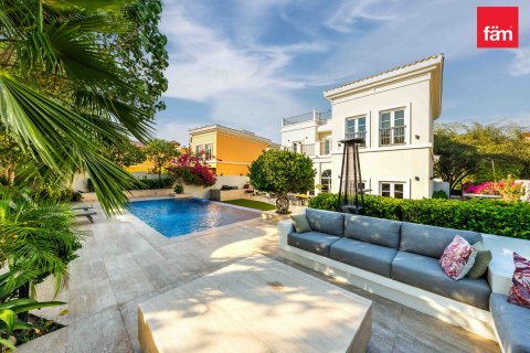 Villa til salgs i Dubai, Emiratene 5 soverom, 744.6 kvm Nr. 710091 - Foto 24