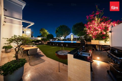 Villa til salgs i Dubai, Emiratene 5 soverom, 744.6 kvm Nr. 710091 - Foto 28