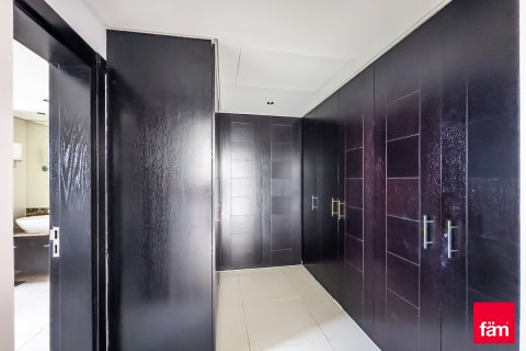 Al Furjan, Dubai, UAE의 임대용 빌라 침실 3개, 600제곱미터 번호 702556 - 사진 12