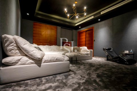 Villa on the Saadiyat Island, Abu Dhabi, UAE 5 bedrooms, 630 sq.m. № 716268 - photo 16