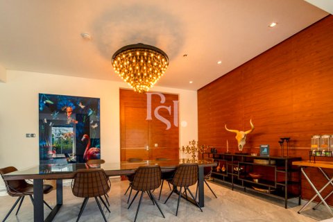 Villa on the Saadiyat Island, Abu Dhabi, UAE 5 bedrooms, 630 sq.m. № 716268 - photo 3