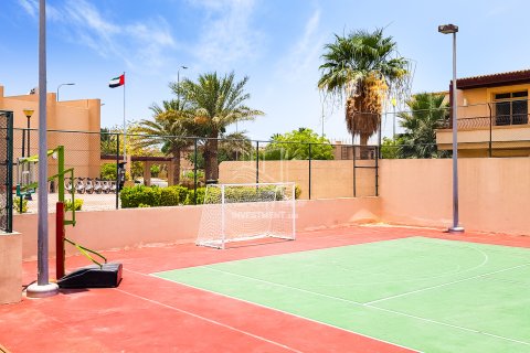 فيلا للبيع في مدينة خليفة، أبو ظبي، الإمارات العربية المتحدة 6 غرفة نوم ، 660 متر مربع ، رقم 716274 - صورة 3