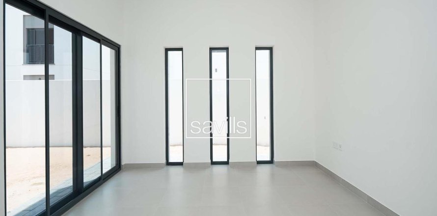 Vilë në Al Shamkha, Abu Dhabi, Emiratet e Bashkuara Arabe 4 dhoma gjumi, 509.94 m2. № 758765