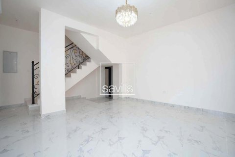 Vila v Muroor Area, Abu Dhabi, SAE 7 ložnice, 549.99 m² Č.: 758768