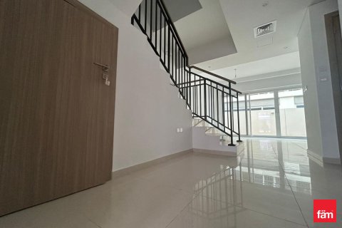 Maison de ville à louer à Dubai, EAU 3 chambres, 112.2 m2 № 701224 - photo 12