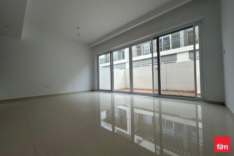 Maison de ville à louer à Dubai, EAU 3 chambres, 112.2 m2 № 701224 - photo 3