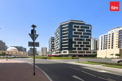 Apartment in Al Satwa, Dubai, UAE 2 bedrooms, 122 sq.m. № 622885 - photo 10