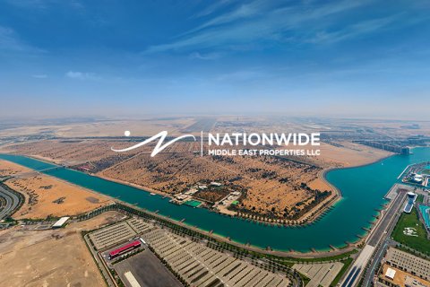 Terra para venda em Abu Dhabi, EAU 1509 m2 № 645445 - foto 1