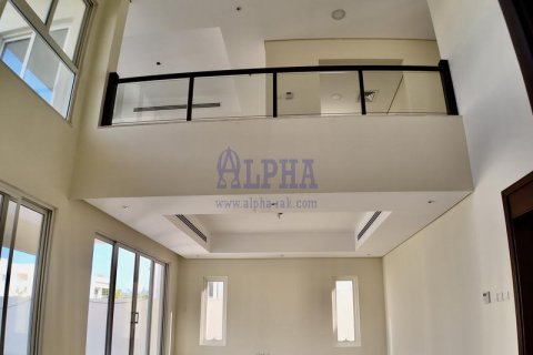 Vila u gradu Mina Al Arab, Ras Al Khaimah, UAE 4 spavaće sobe, 443 m2 Br. 645449 - Slika 3