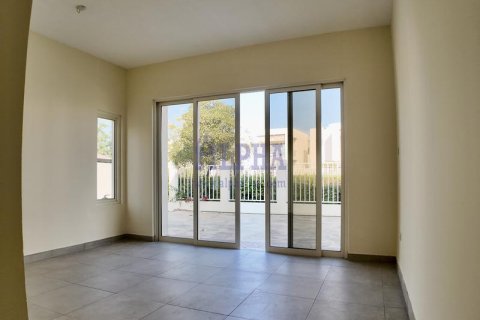 Снять в аренду виллу в Mina Al Arab, Рас-эль-Хайма, ОАЭ 4 спальни, 443м2, № 645449 - фото 11